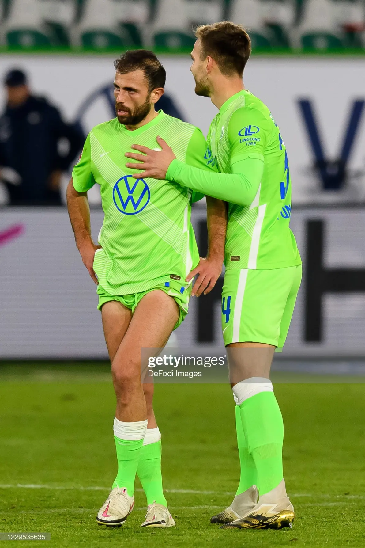 沃尔夫斯堡转会消息