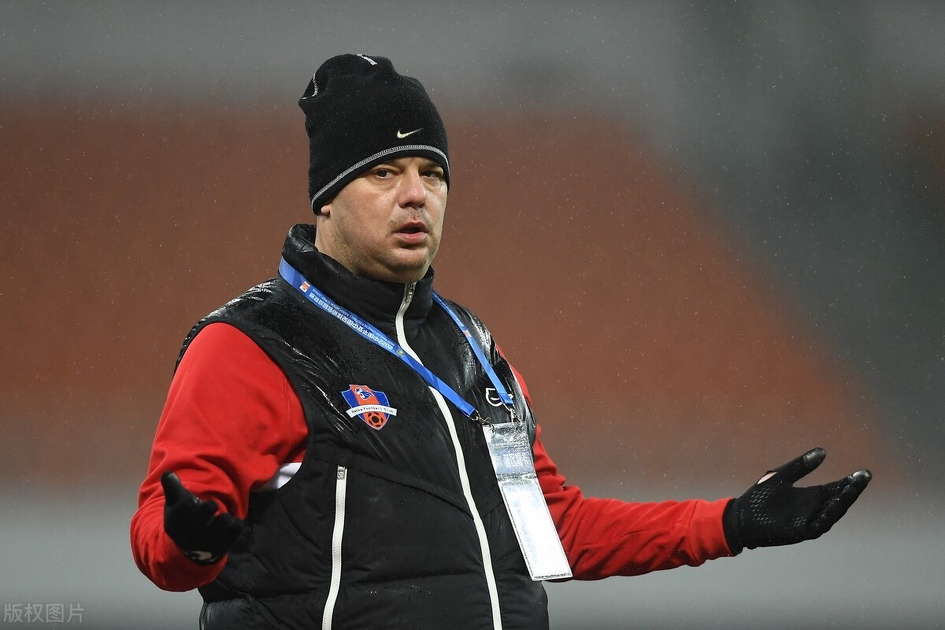 沃尔夫斯堡转会消息