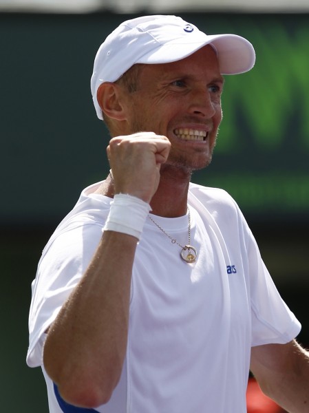 苏宁再度杀入决赛夺得胜利再次晋级的简单介绍